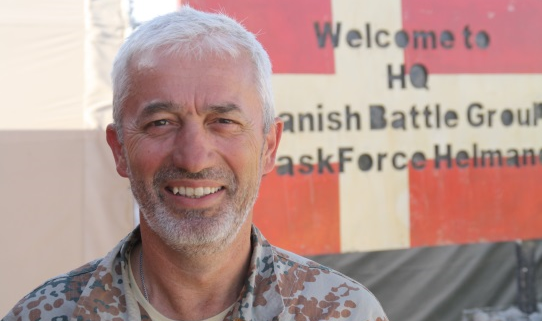 frank-aflang-med-ramme-1-542x321